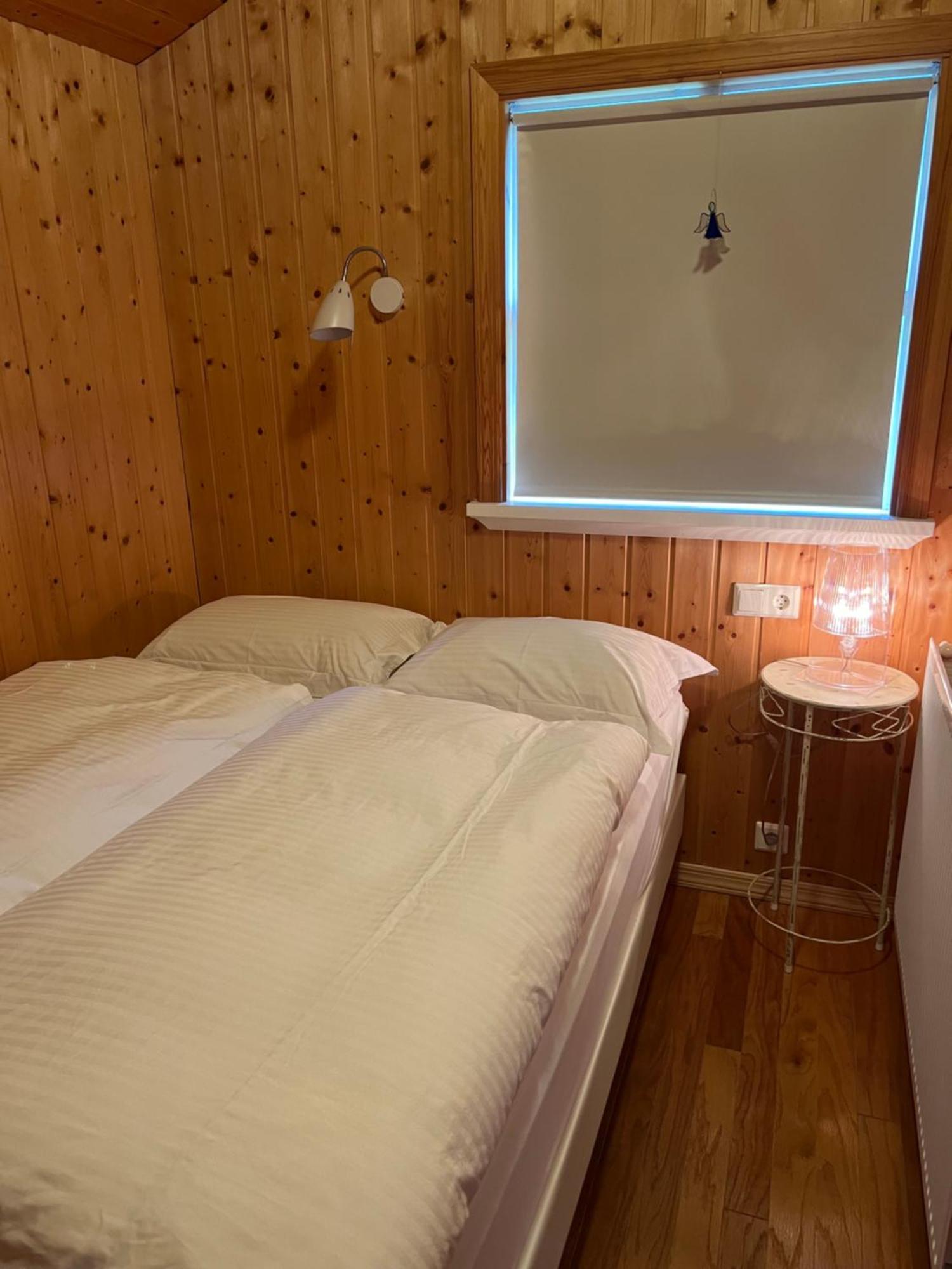 Summerhouse Vaglaskogur アークレイリ エクステリア 写真